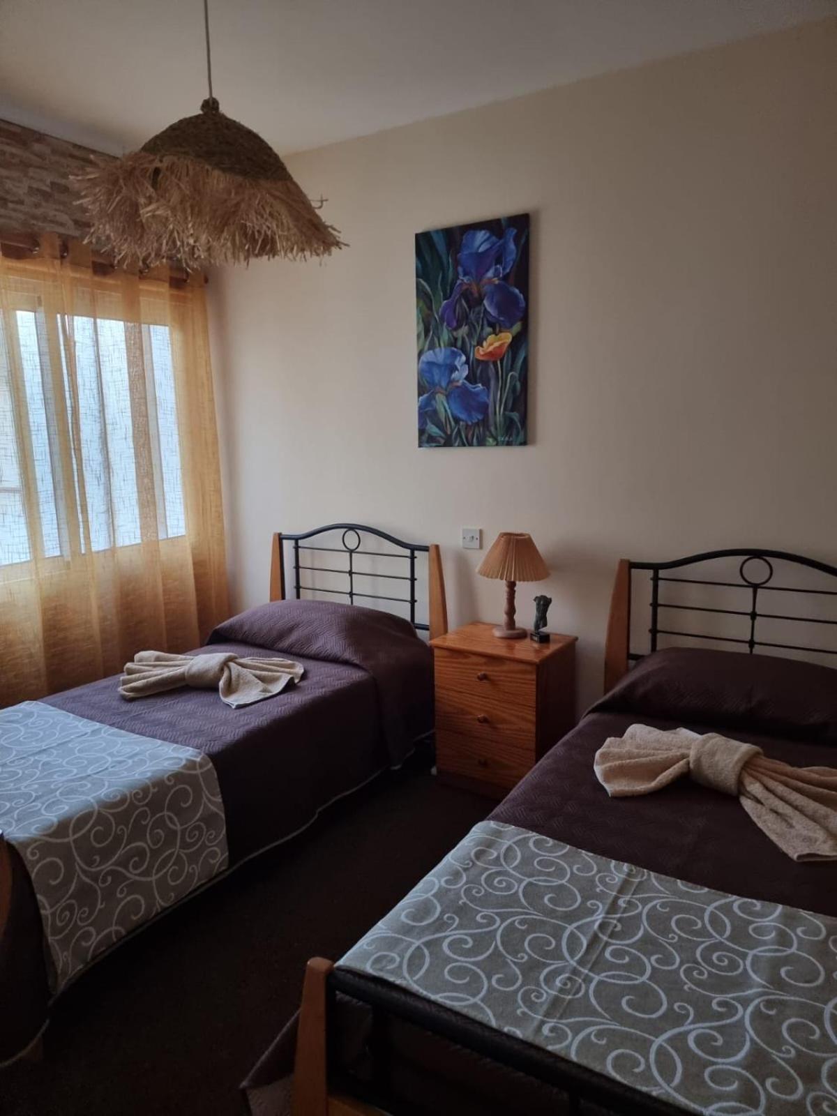 Limnaria Westpark 2 Bdrm Apartment 122 Paphos Ngoại thất bức ảnh
