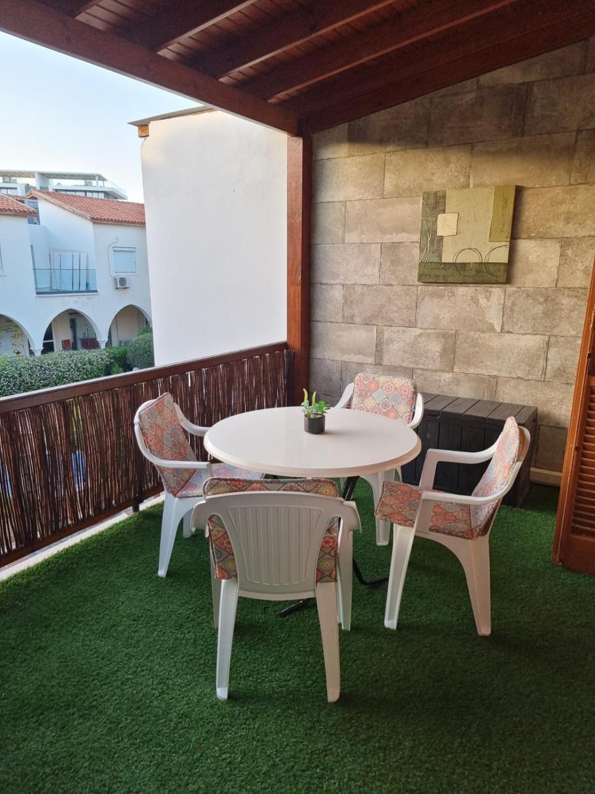 Limnaria Westpark 2 Bdrm Apartment 122 Paphos Ngoại thất bức ảnh