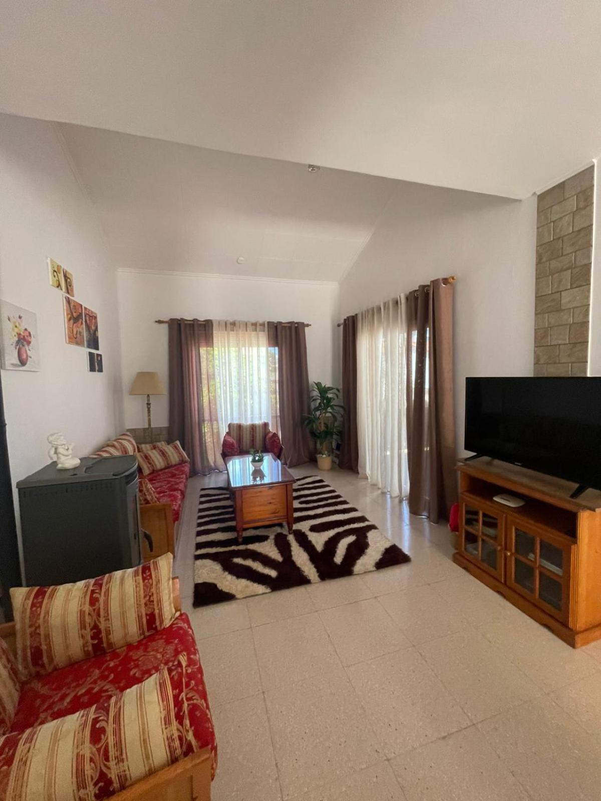Limnaria Westpark 2 Bdrm Apartment 122 Paphos Ngoại thất bức ảnh